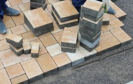 Укладка тротуарной плитки,установка бордюров