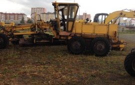 Продам грейдер дз-180