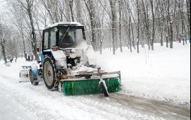 Уборка снега, дорожные коммунальные работы