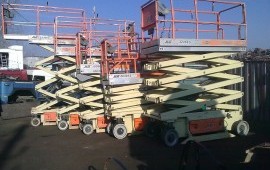 Предлагаю JLG 3246 ES