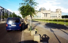 Пасажирські перевезення по Україні та закордон (8 місць).