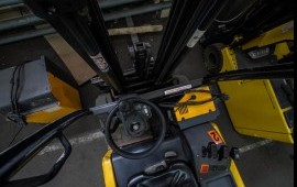 Электрический вилочковый Jungheinrich efg-215