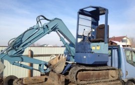 Продам мини-экскаватор Komatsu PC28uu