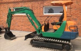 Японский мини-экскаватор Yanmar B37-2B