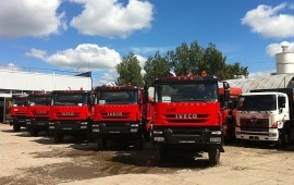 Аренда самосвалов iveco trakker 380