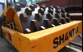 Каток грунтовый вибрационный Shantui SR16P (Полный