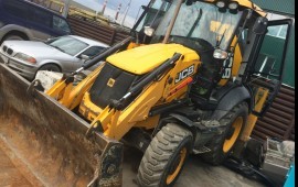 Аренда экскаватора-погрузчика JCB