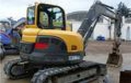 Сдам в аренду экскаватор гусеничный Volvo ECR88