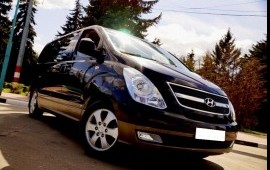 Микроавтобус Hyndai Starex