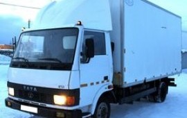 TATA 5тонн гидроборт+холодильник