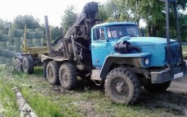 Лесовоз Урал