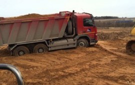 Ищу на работу на собственный самосвал Volvo