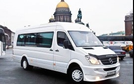 Аренда микроавтобуса Мерседес Спринтер VIP с водит