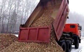 Доставка песка сыпучих нерудных материалов