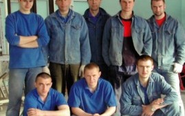 Бригада ремонтников и строителей в Вырице.