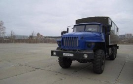 Урал 3255 вахтовка