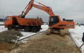 Сдаю в аренду экскаватор гусеничный DOOSAN