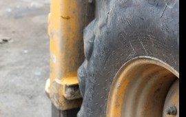 Volvo bl71b