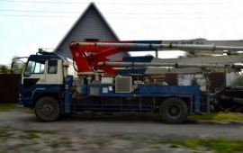Услуги бетононасосов 15.18, 25.32 метров