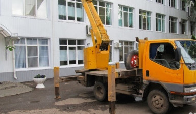 Производим услуги автовышки 14;;23 метра в Перелюбе