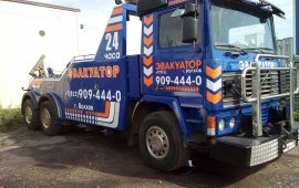 Грузовой эвакуатор в Волховском районе
