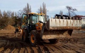 Сдам в аренду экскаватор –погрузчик JCB