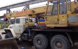 Урал автокран 16 вездеход