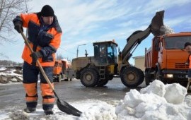 Уборка снега в Сыктывкаре