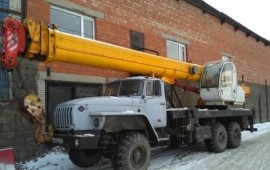 Услуги автокрана 25 тонн вылет стрелы 31 м