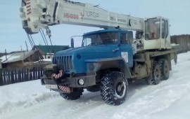 Услуги автокрана 25 тн стрела 21м на базе Урала