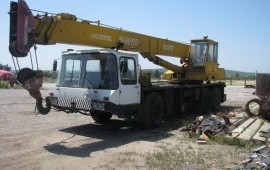 Автокран 25т
