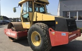 Аренда виброкатка дорожного Dynapac CA250D