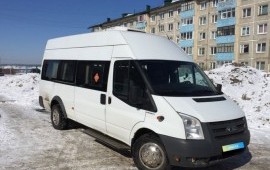 Перевозка людей на микроавтобусе Ford Transit