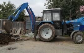 Экскаватор погрузчик в Учалах