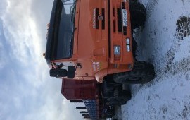 Тягач полуприцеп