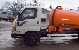Ассенизаторские услуги, Откачка выгребных ям.