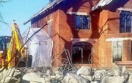 Механизированный демонтаж строений. в Заволжске