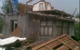 Снос, демонтаж старых домов в Новых Горках