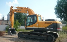 Эксковатор хендай 260. Коматцу 200. Jcb