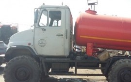 Ассенизатор 4 куба вездеход