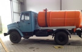 Услуги ассенизатора. Откачка сливных ям
