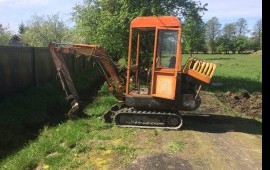 Услуги мини-экскаватора, все виды земляных работ.