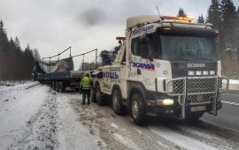 Грузовой эвакуатор перевозка авто*спецтехники