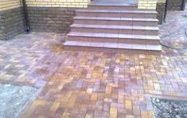 Укладка тротуарной плитки, ландшафтные работы в Туме