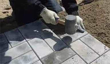 Укладка брусчатки, тротуарной плитки