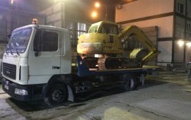 Услуги эвакуатора перевозка авто