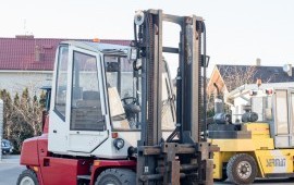 Услуги вилочного погрузчика