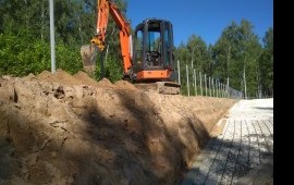 Мини экскаватор в аренду.