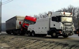 Грузовой эвакуатор в Ельце