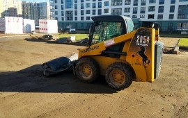 Минипогрузчик в аренду услуги, заказ